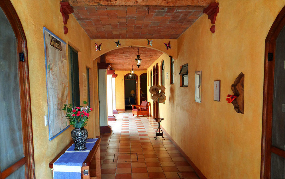 Отель Casa Lidia Oaxaca Экстерьер фото
